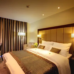 4* Otel Favor